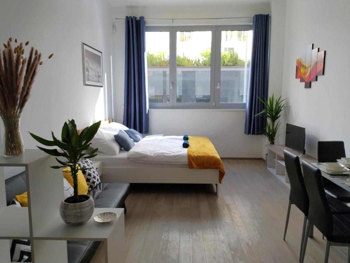 Vit Apartment - Free Parking - O2 Arena Prague Ngoại thất bức ảnh