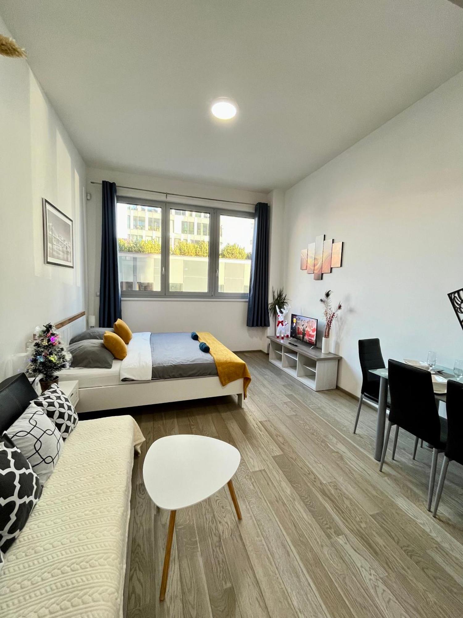 Vit Apartment - Free Parking - O2 Arena Prague Ngoại thất bức ảnh